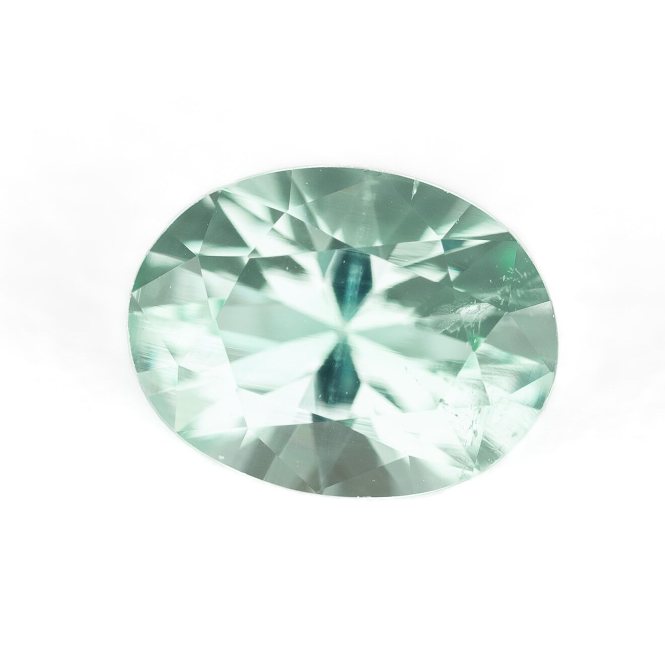 Szmaragd 1,12 ct, zielony, szlif owalny