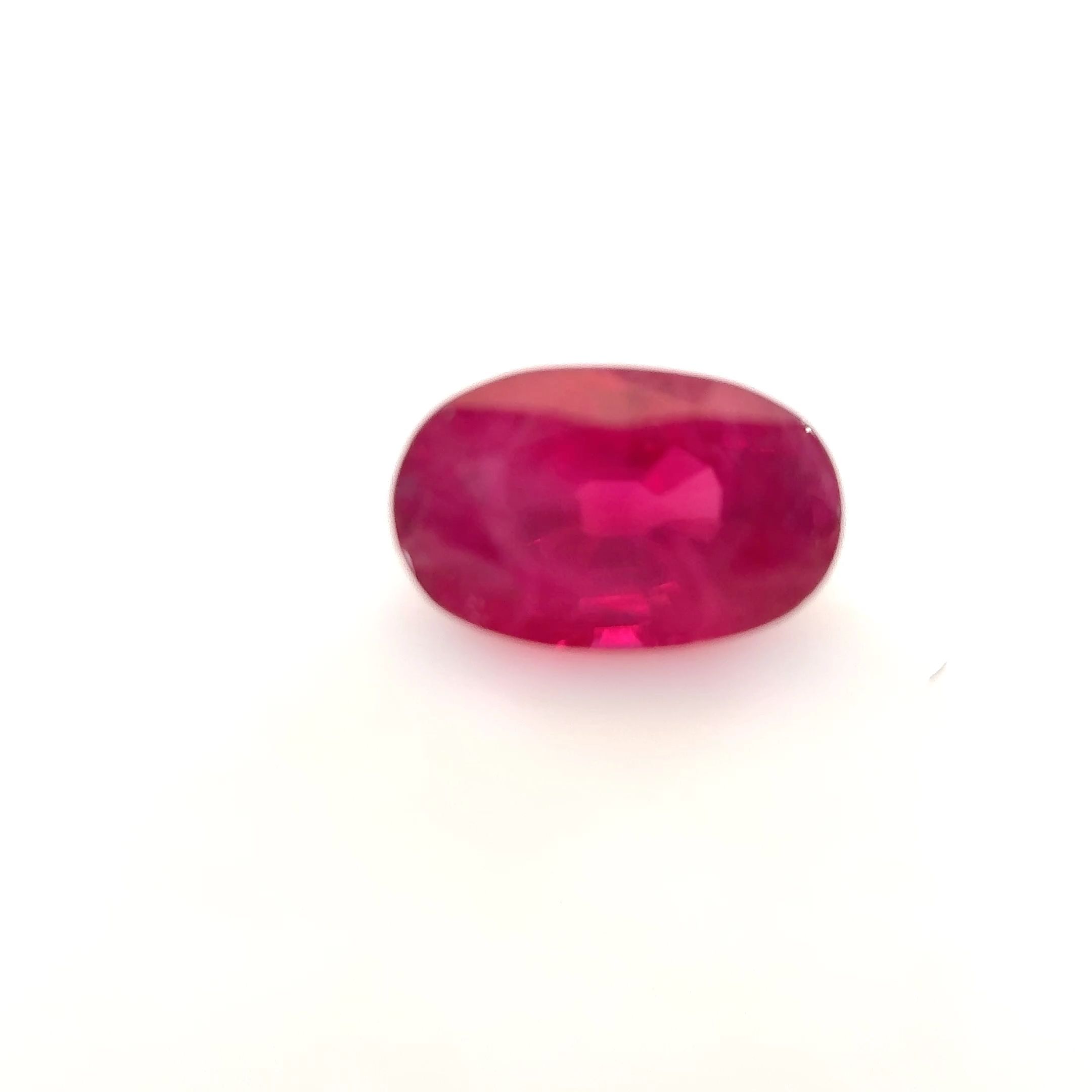 Rubin 1,03 ct, czerwony, szlif owalny