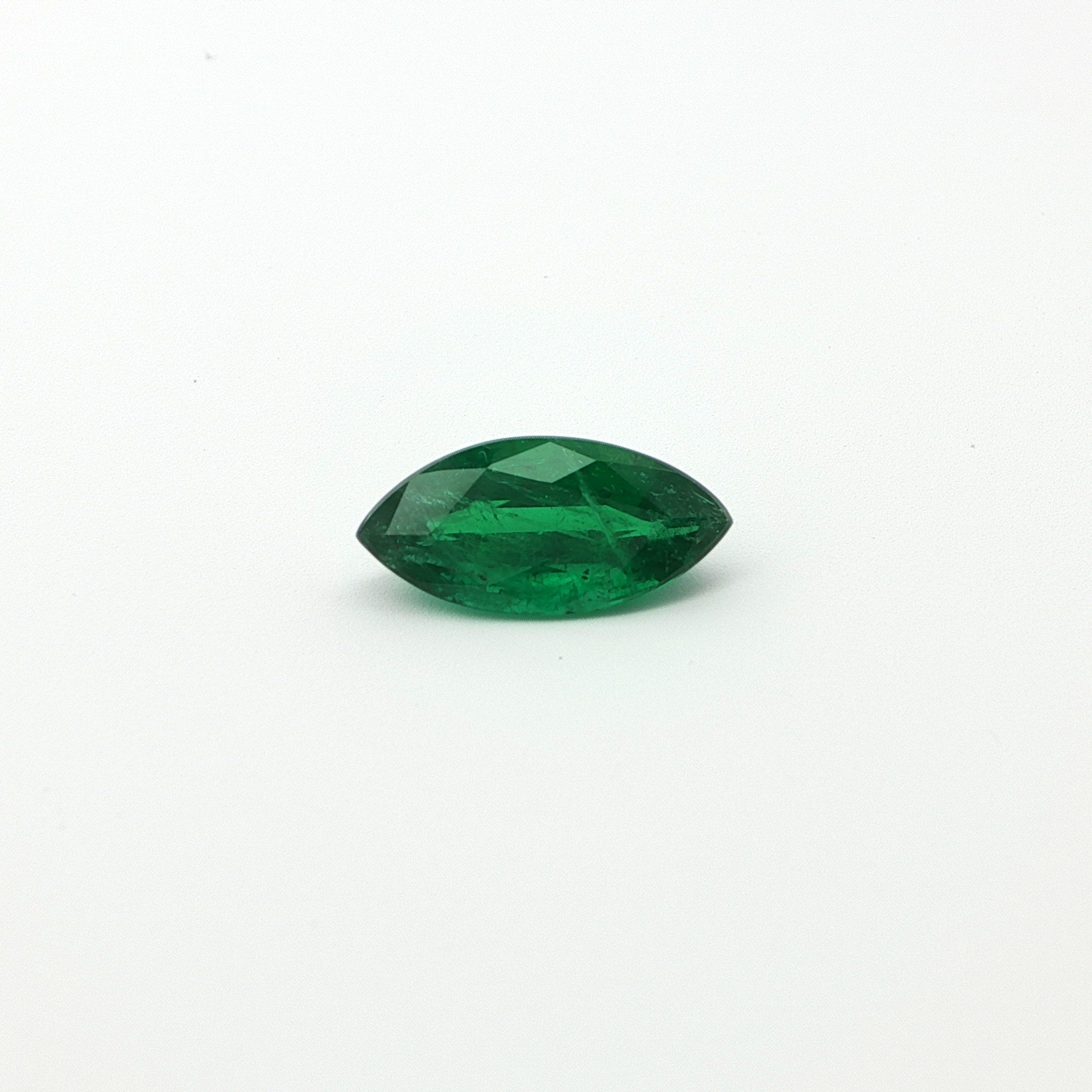 Szmaragd 2,37 ct, zielony, szlif markiza