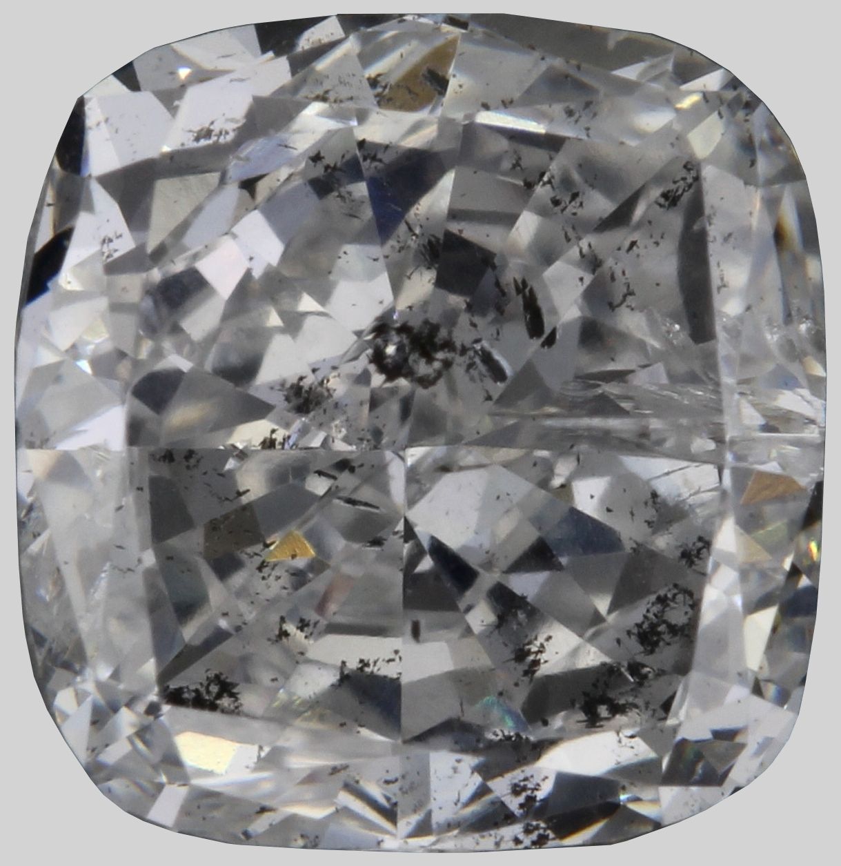 Prírodný diamant cushion,...