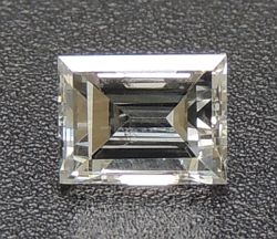 Prírodný diamant bageta,...