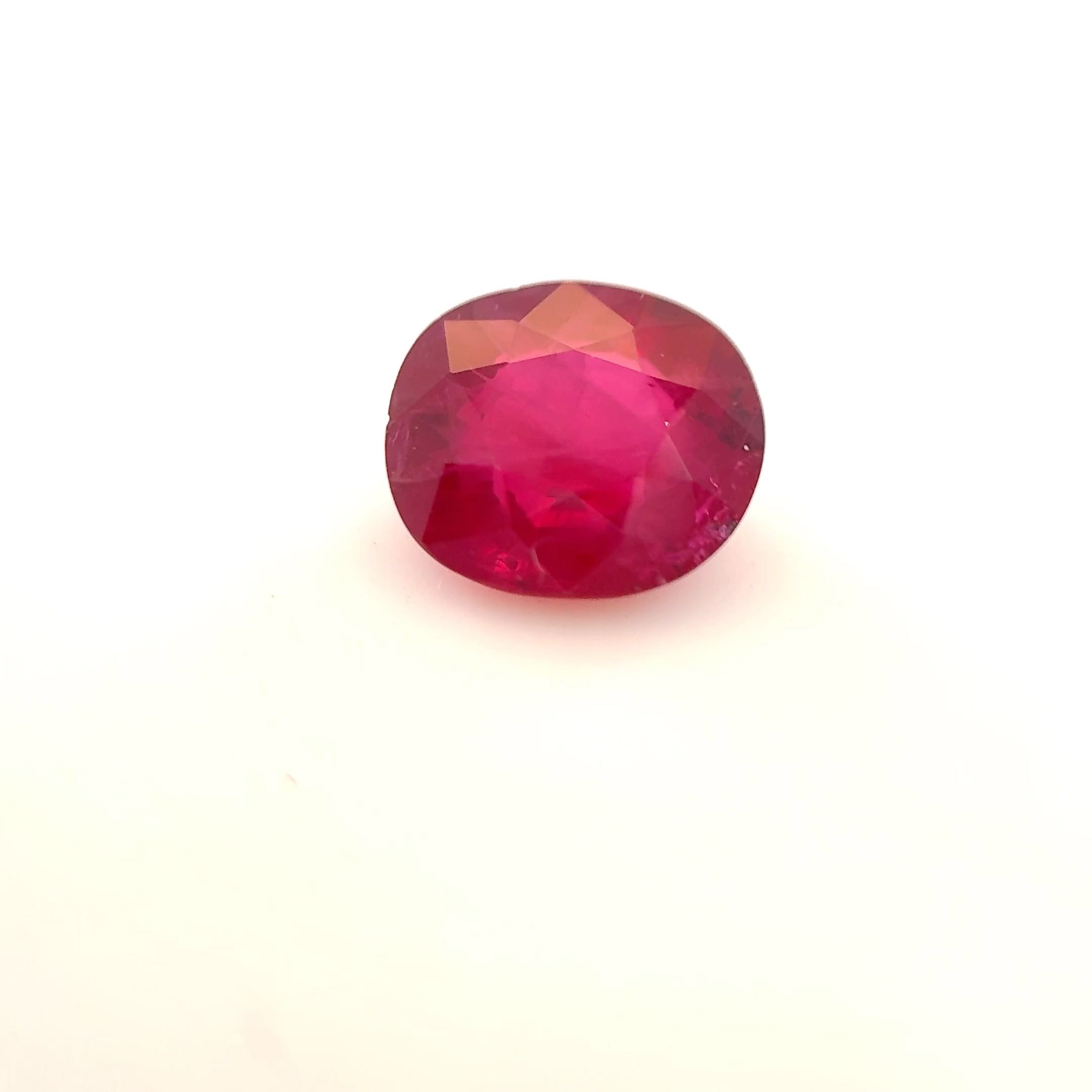 Rubin 1,01 ct, czerwony, szlif owalny