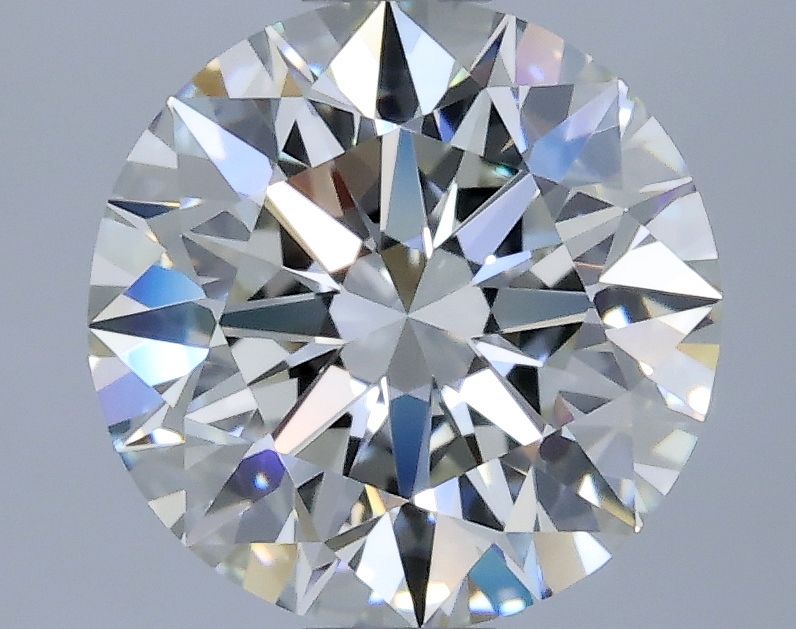 Prírodný diamant okrúhly...