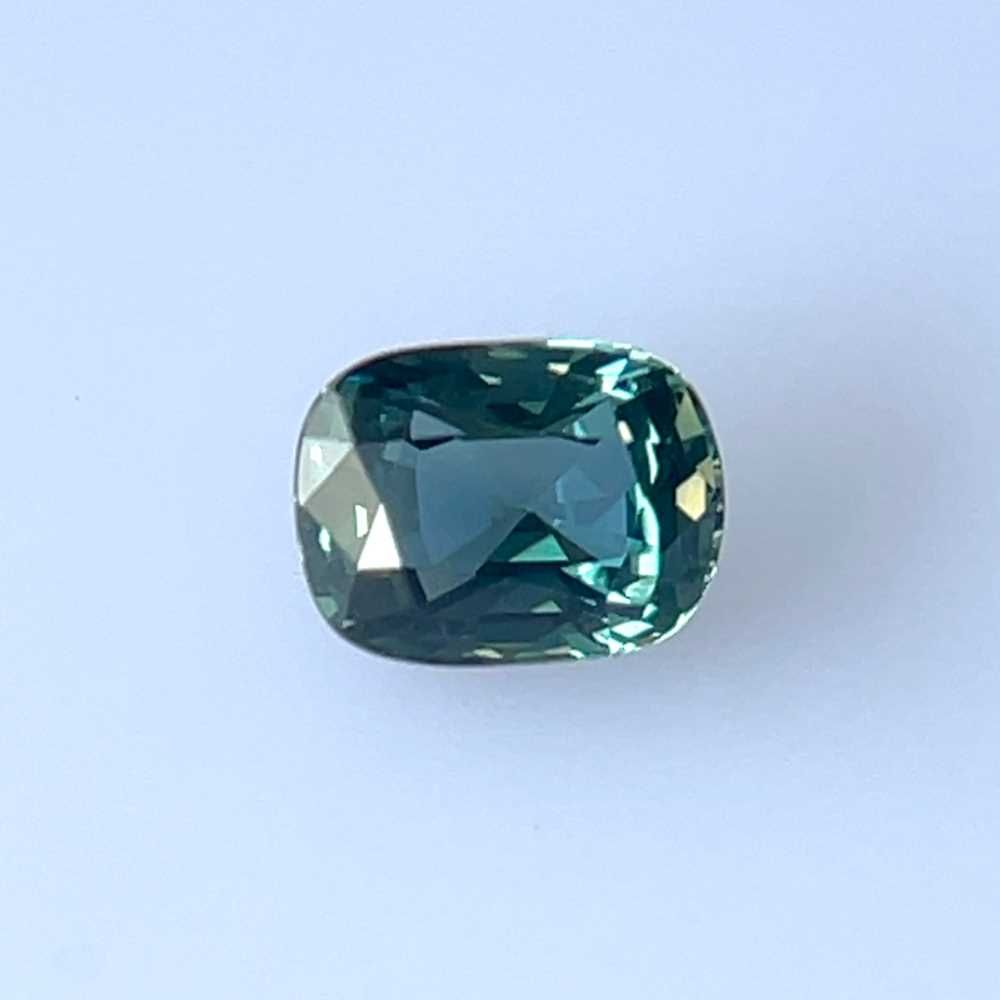 SAPPHIRE FACETED 1.59ct MULTI_COLOR Vivid MULTI_COLOR SI TANZANIA HEATED