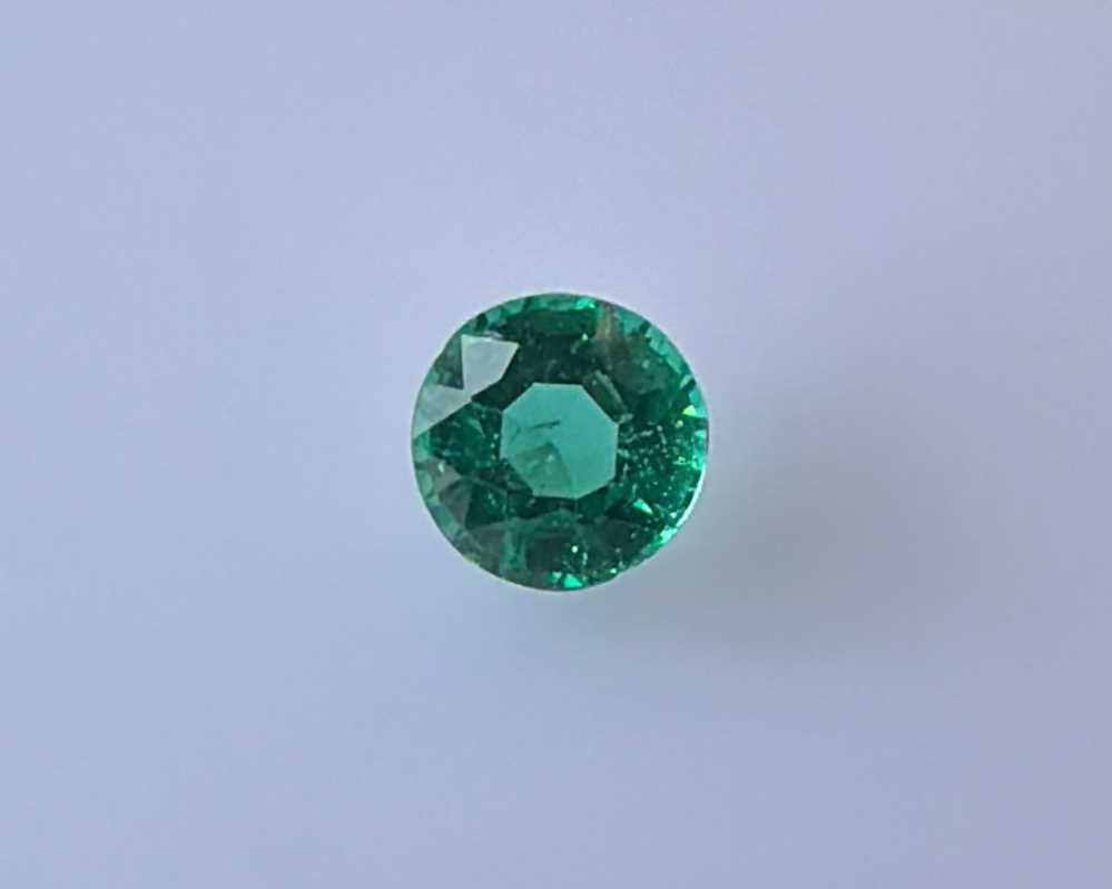 0.48 ct Emerald