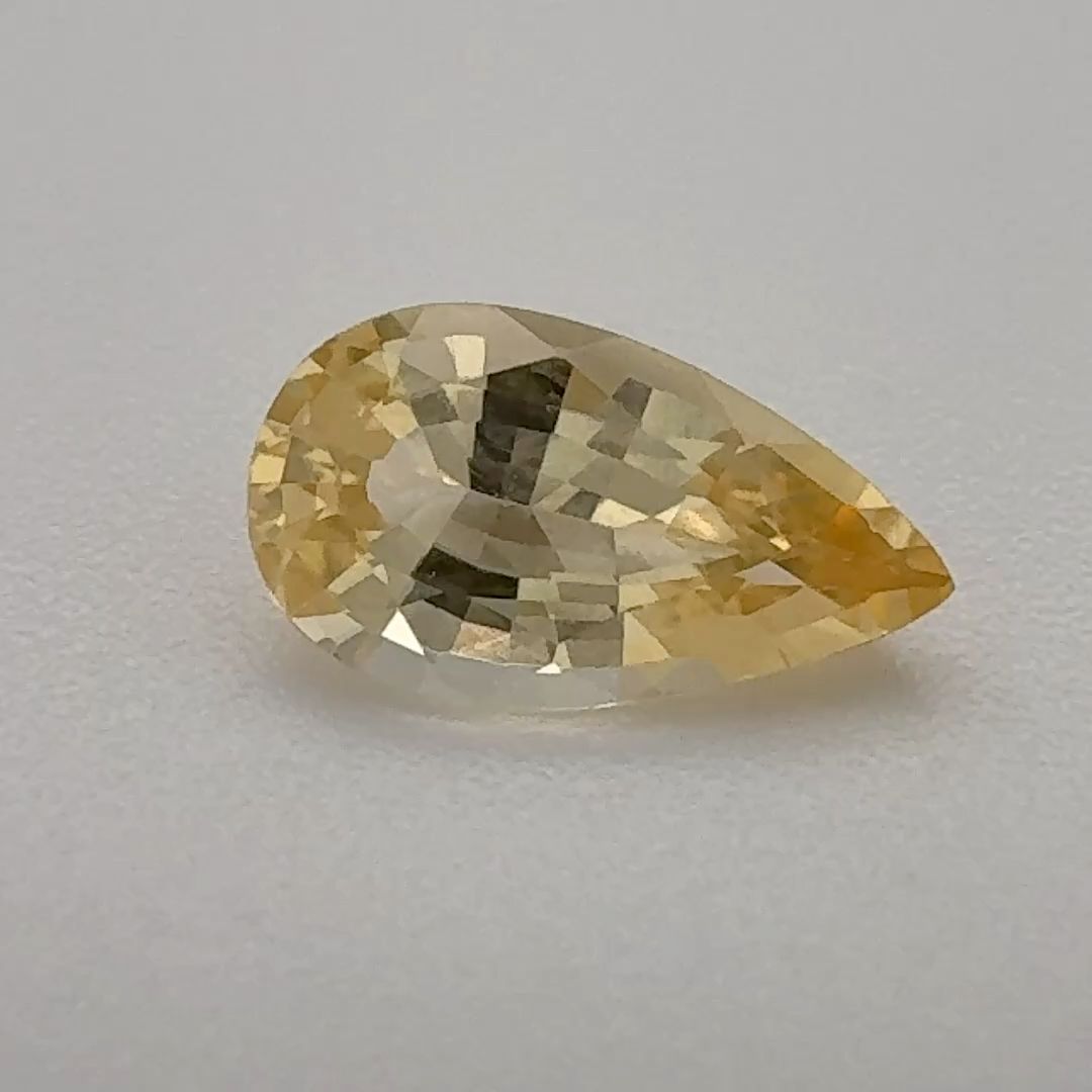 0.97 ct Topaz