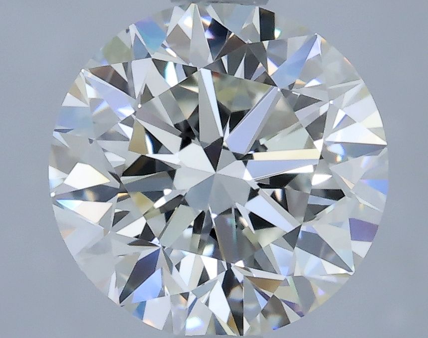 Prírodný diamant okrúhly...