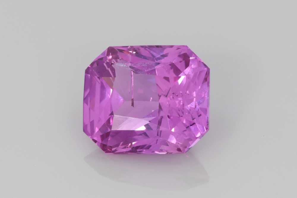 2.04 ct Sapphire