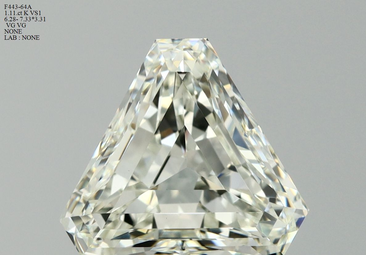 Prírodný diamant triangel,...