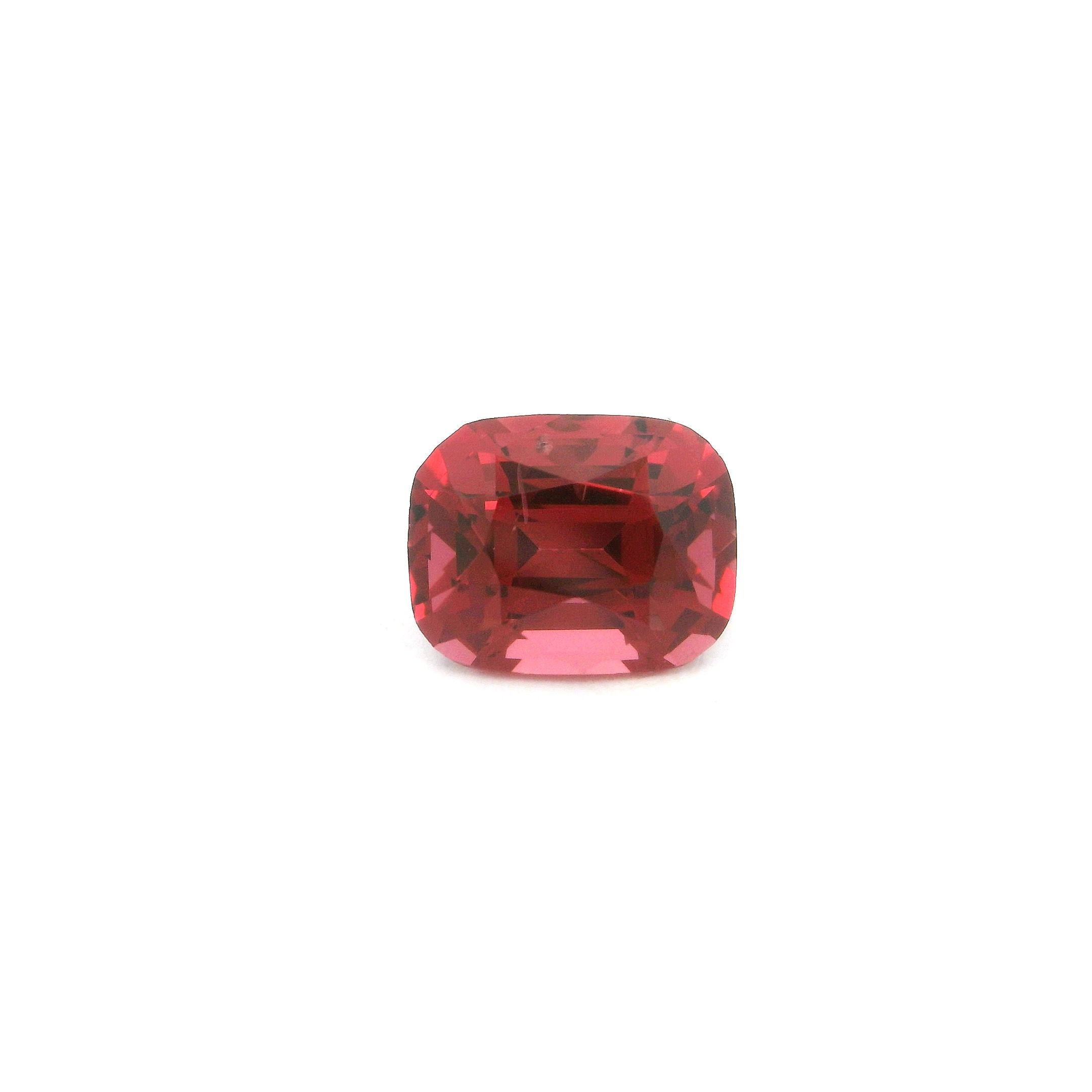 1.79 ct Cushion garnet