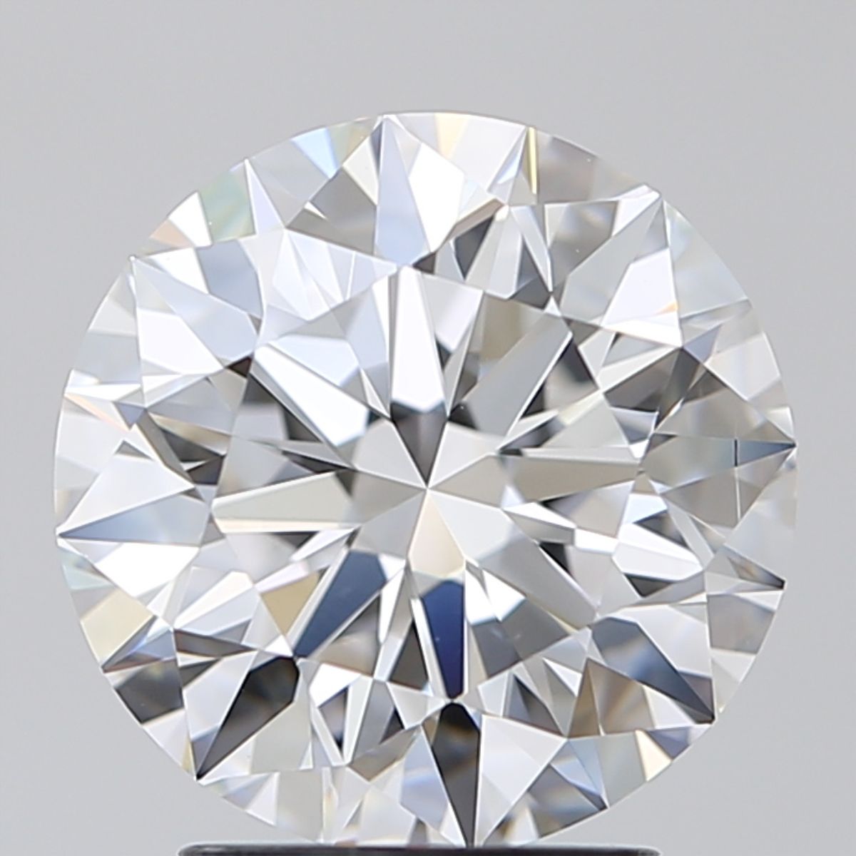 Prírodný diamant okrúhly...