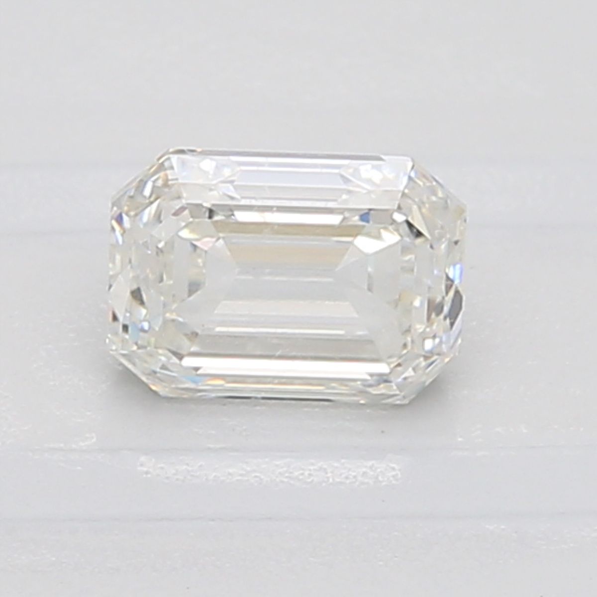 Prírodný diamant emerald,...