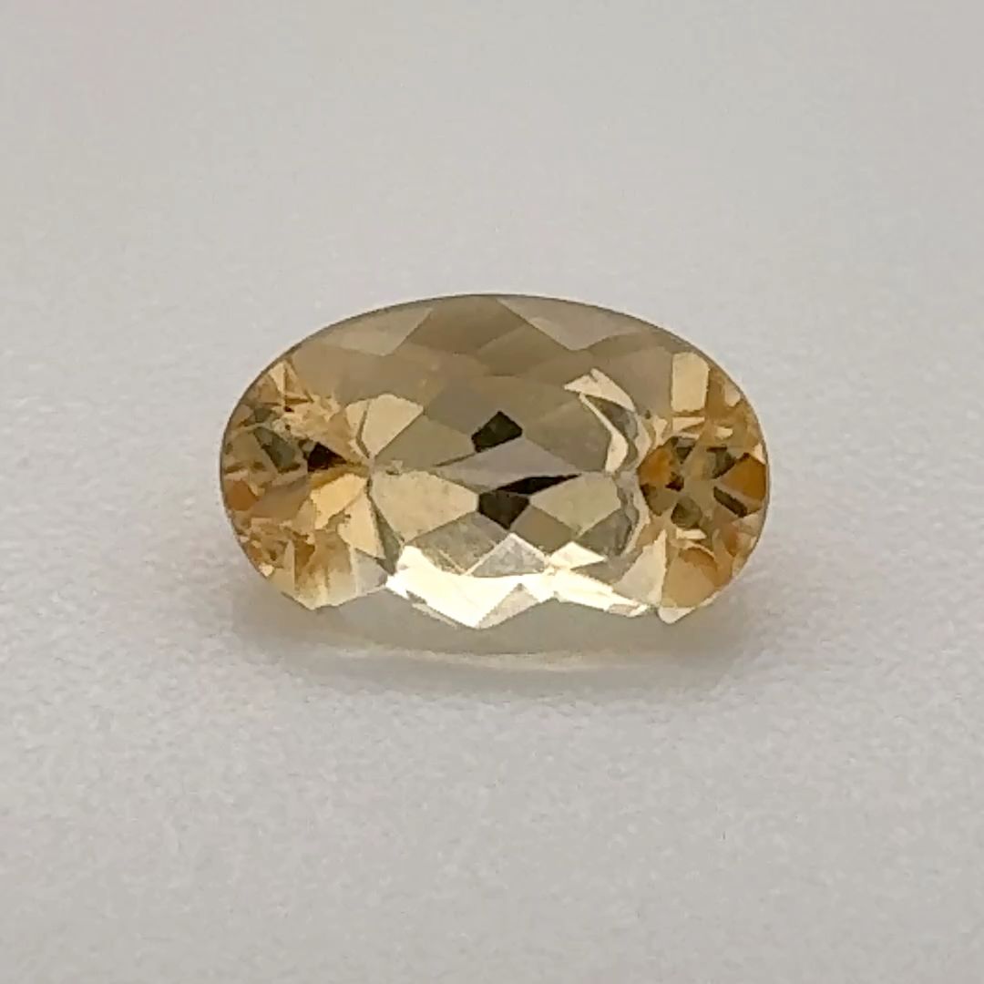 0.64 ct Topaz