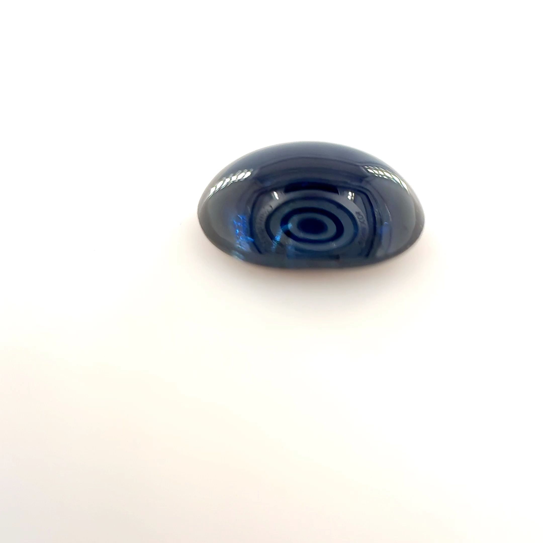 Szafir 1,87 ct, niebieski, kaboszon