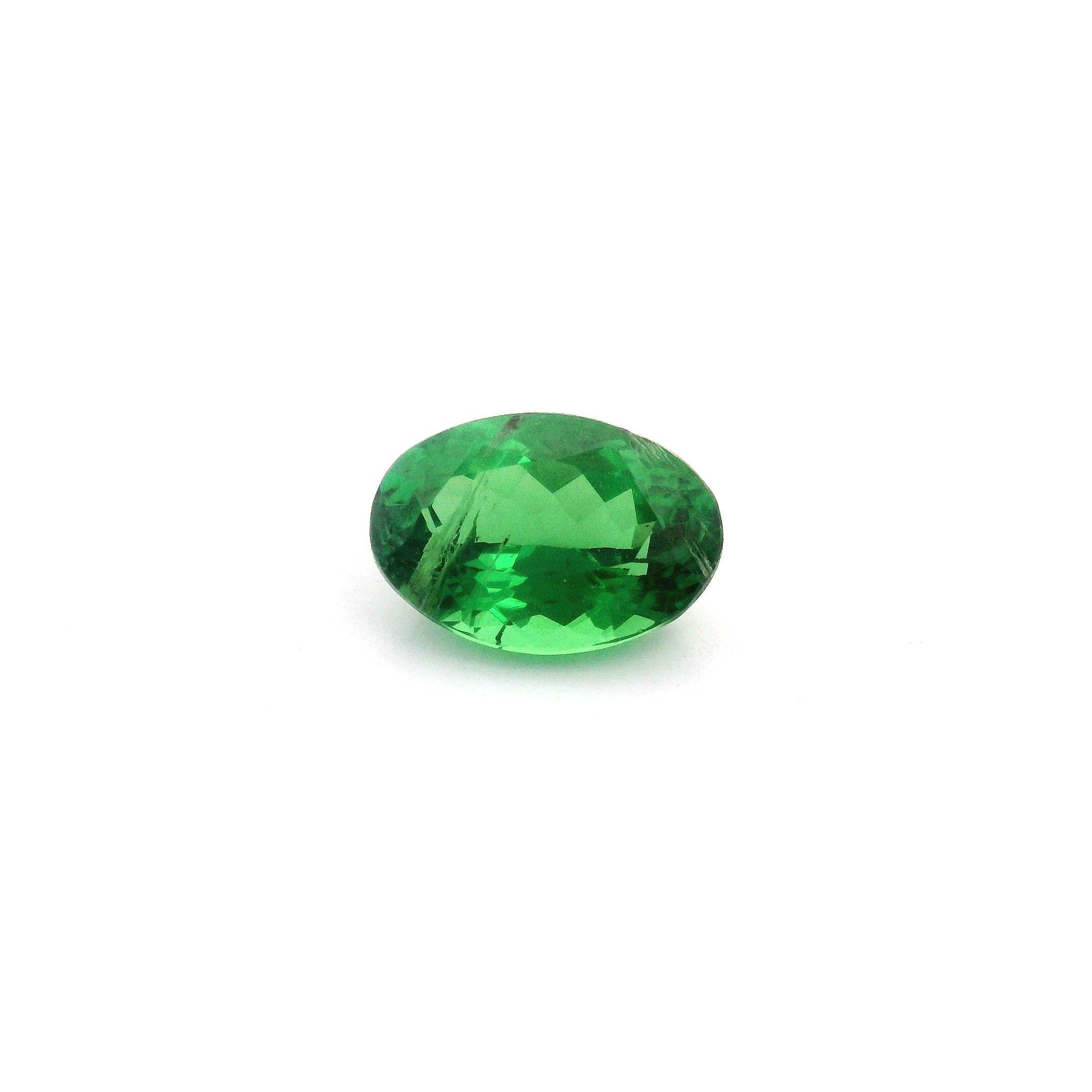 Granat 1,30 ct, zielony, szlif owalny