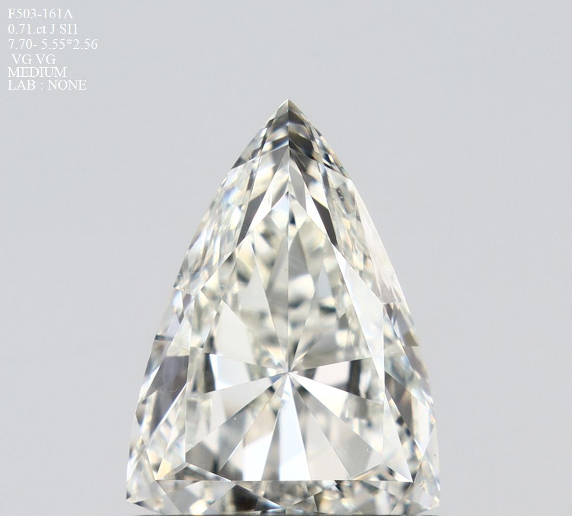 Prírodný diamant triangel,...