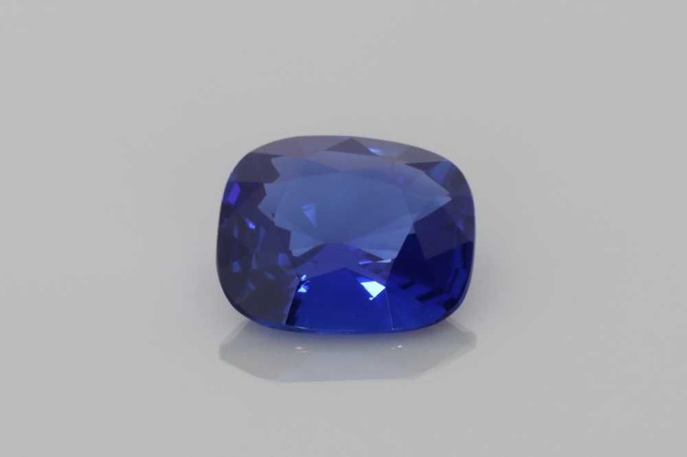 SAPPHIRE FACETED 1.64ct BLUE Vivid BLUE SI SRILANKA HEATED