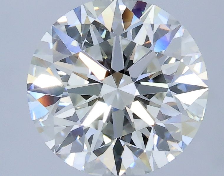 Prírodný diamant okrúhly...