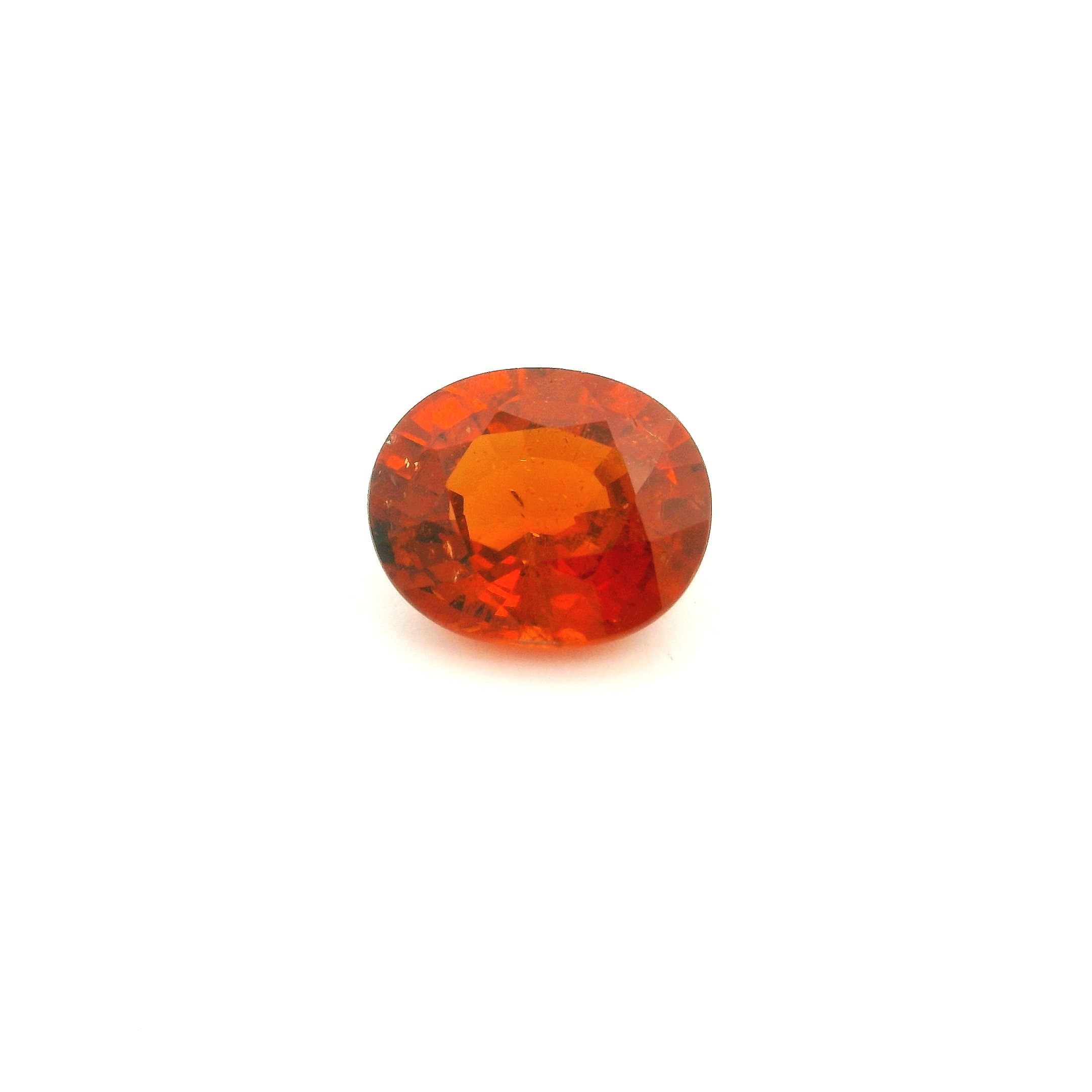 Granat 2,70 ct, pomarańczowy, szlif owalny