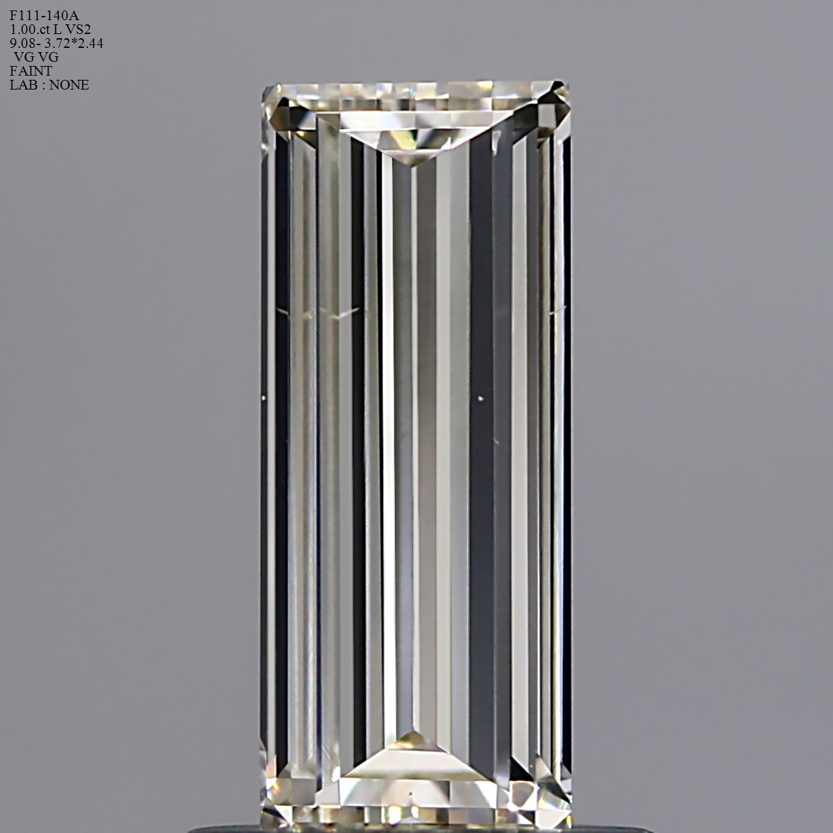 Prírodný diamant bageta,...