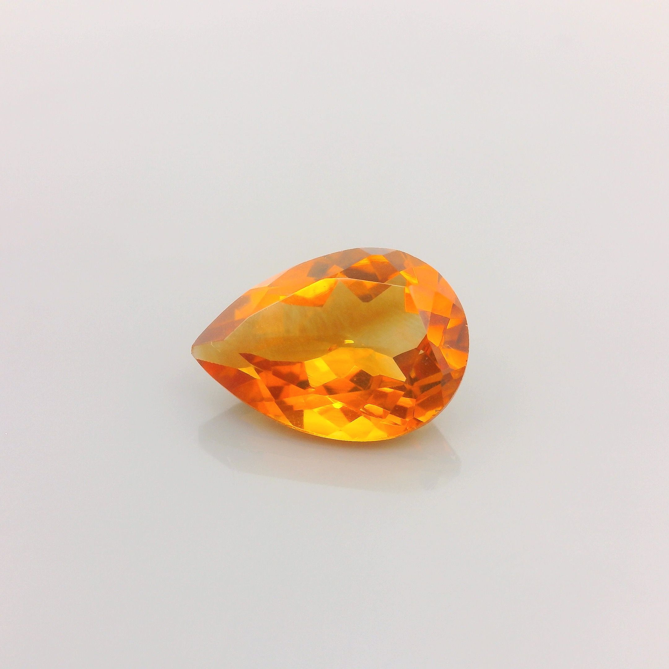 3.64 ct Pear citrine