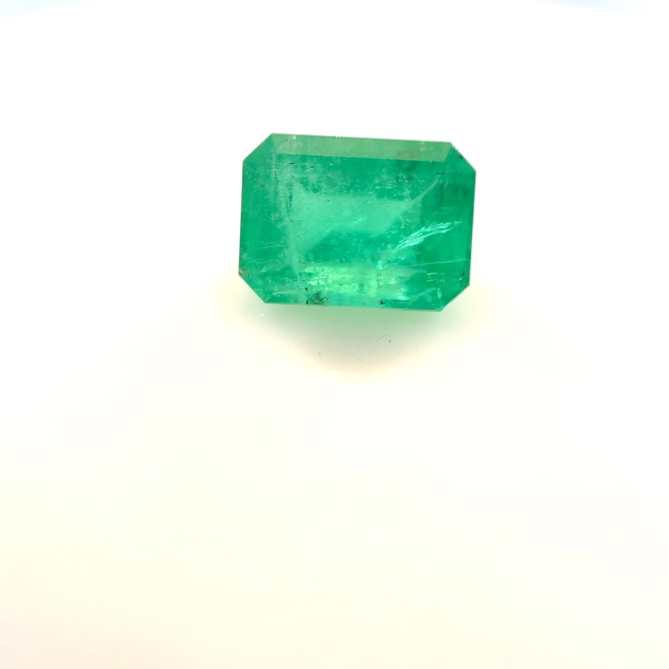 Szmaragd 1,09 ct, zielony, szlif szmaragdowy