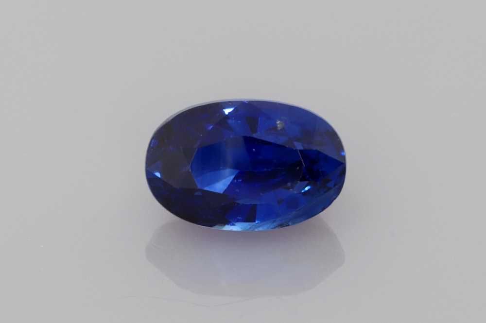 Szafir 1,41 ct, niebieski, szlif owalny