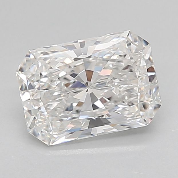1.4 carat e IF EX Cut IGI radiant diamond