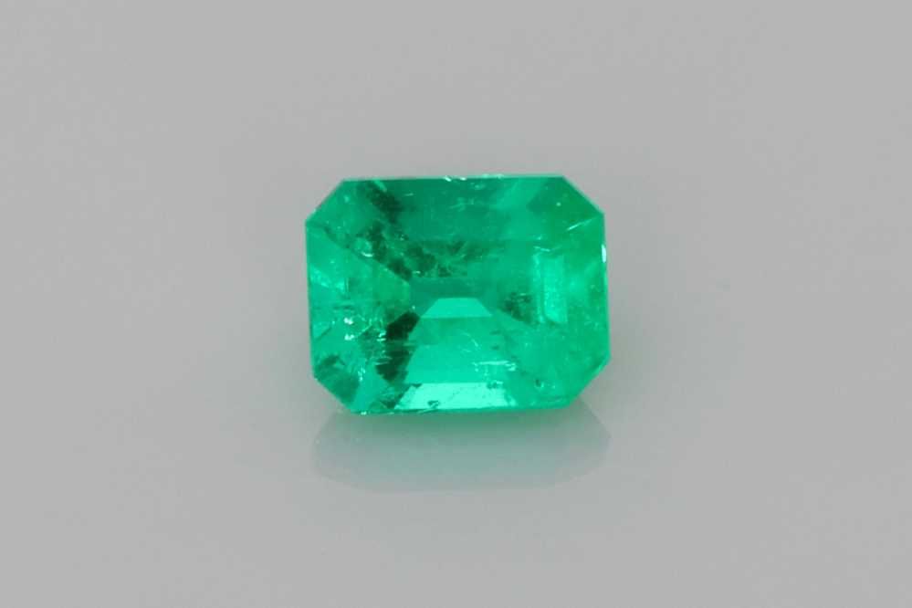 0.27 ct Emerald