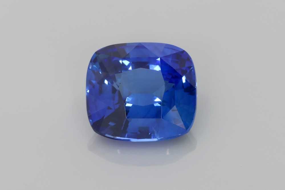 Szafir 4,29 ct, niebieski, szlif cushion
