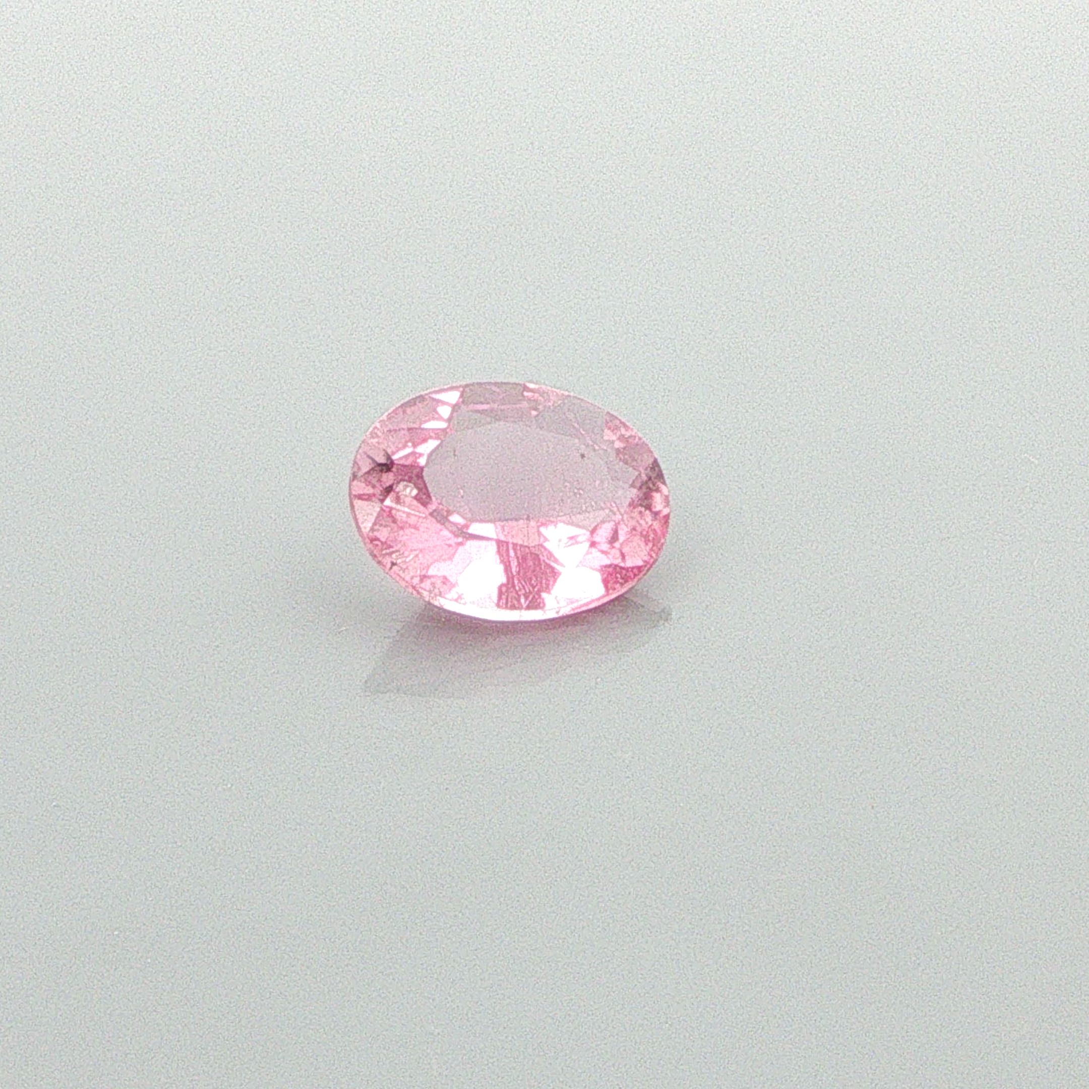 2.28 ct Oval Tourmaline