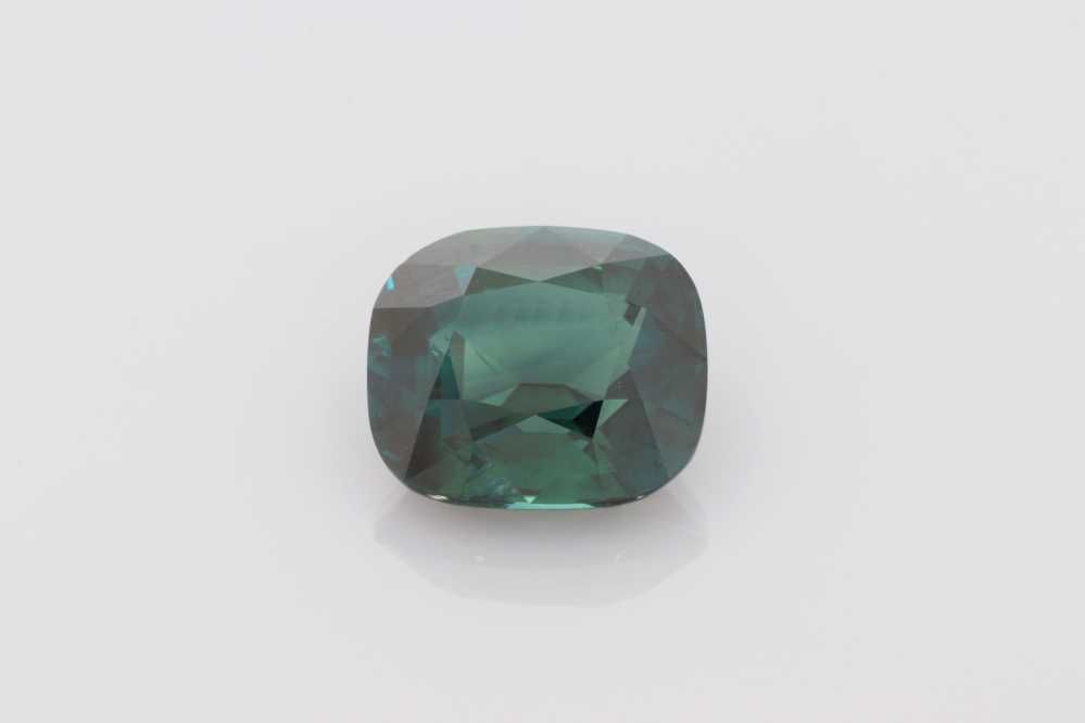 SAPPHIRE FACETED 9.31ct MULTI_COLOR Vivid MULTI_COLOR SI MADAGASCAR NONE