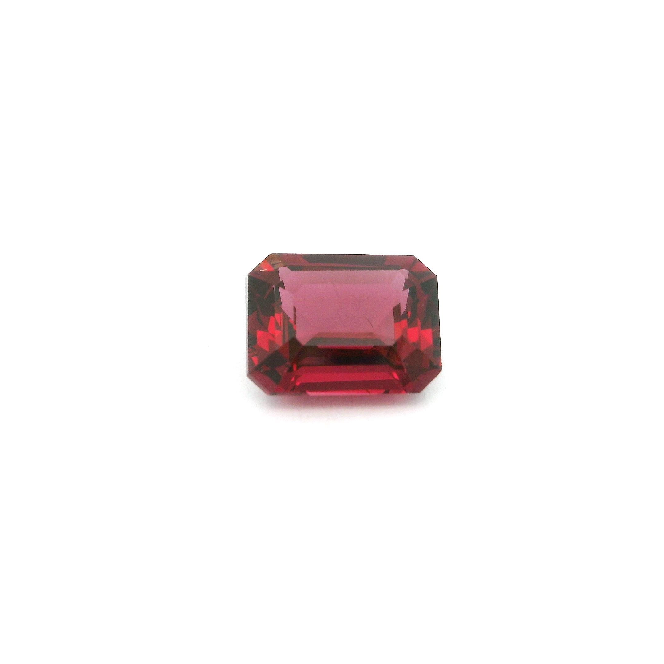 Granat 1,80 ct, różowy, szlif ośmiokątny