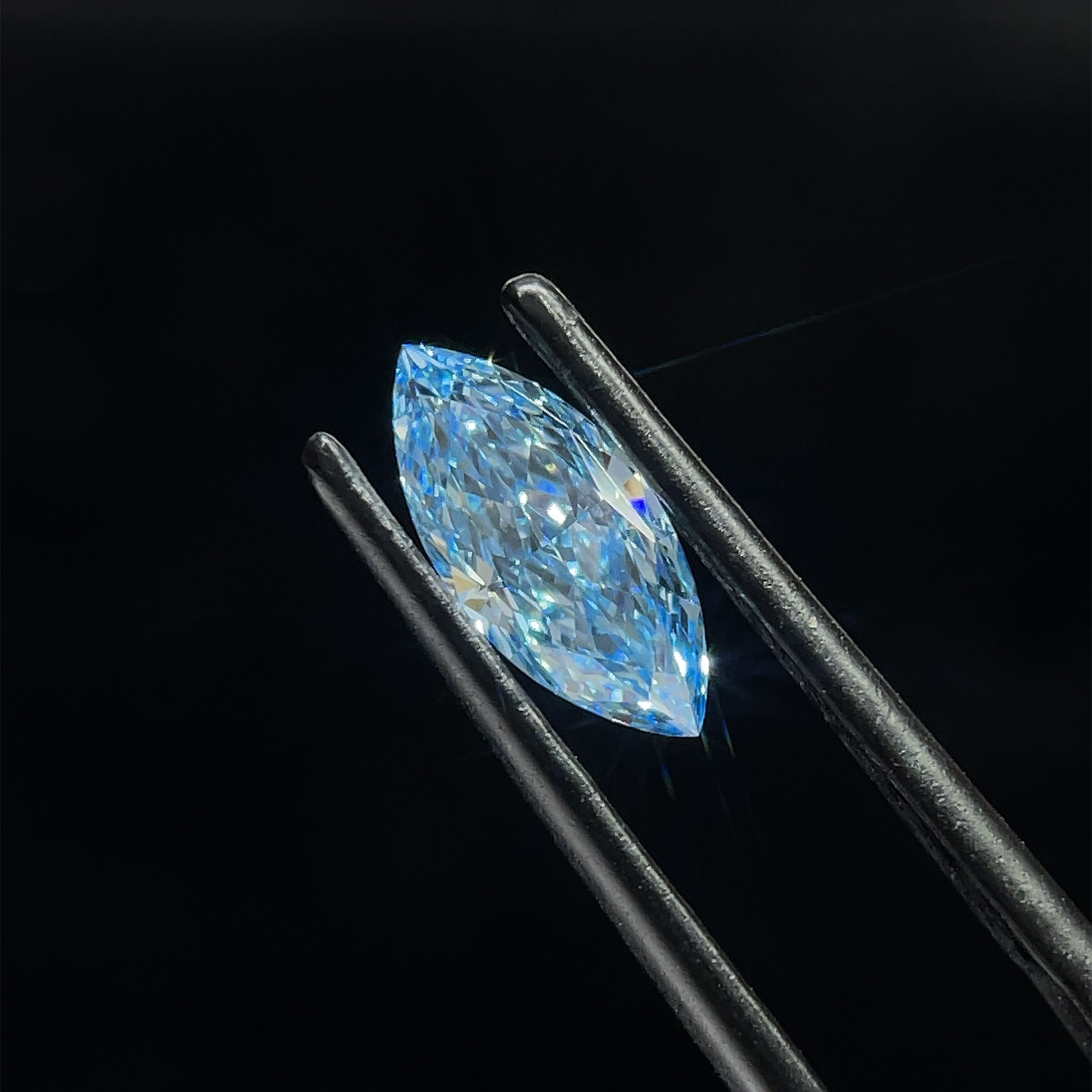1.0 CT Fancy Vivid Blue MARQUISE