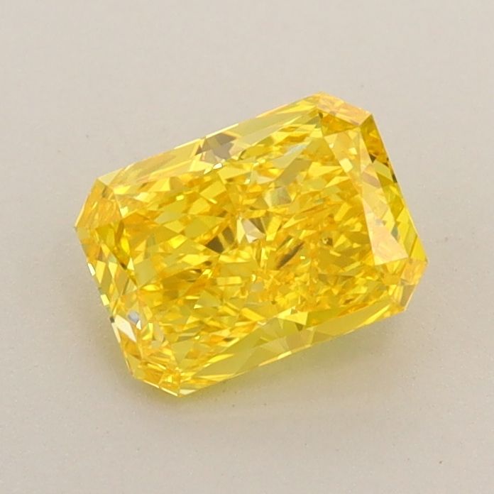 0.76 CT Fancy Vivid Yellow RADIANT