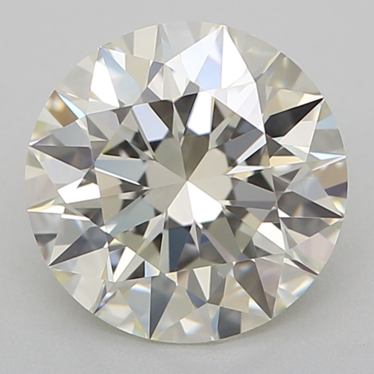 Prírodný diamant okrúhly...