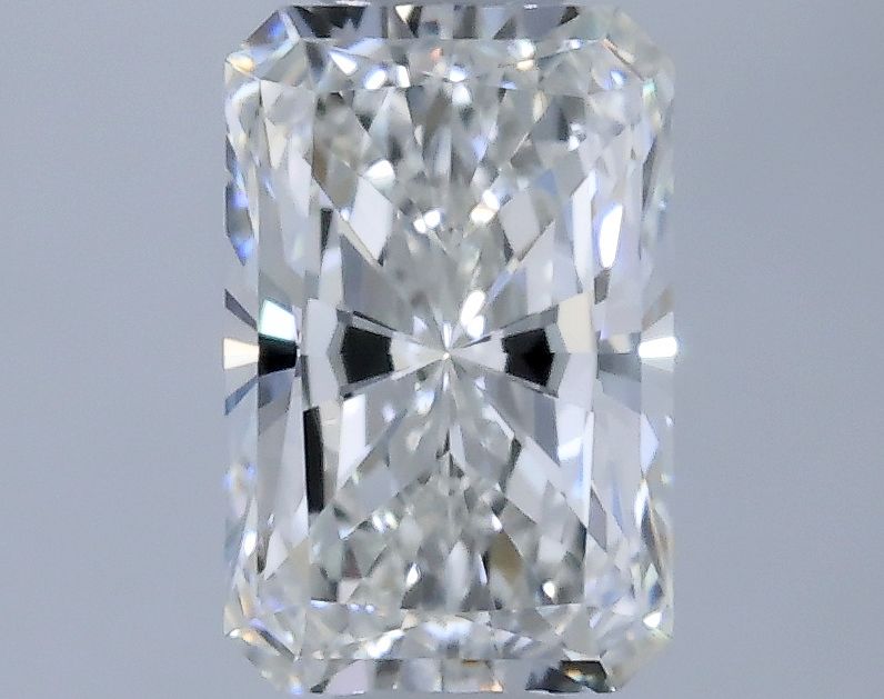 Prírodný diamant radiant,...