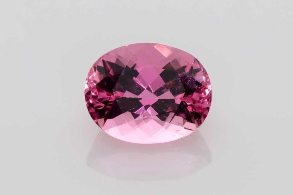 Turmalin 2,99 ct, różowy, szlif owalny