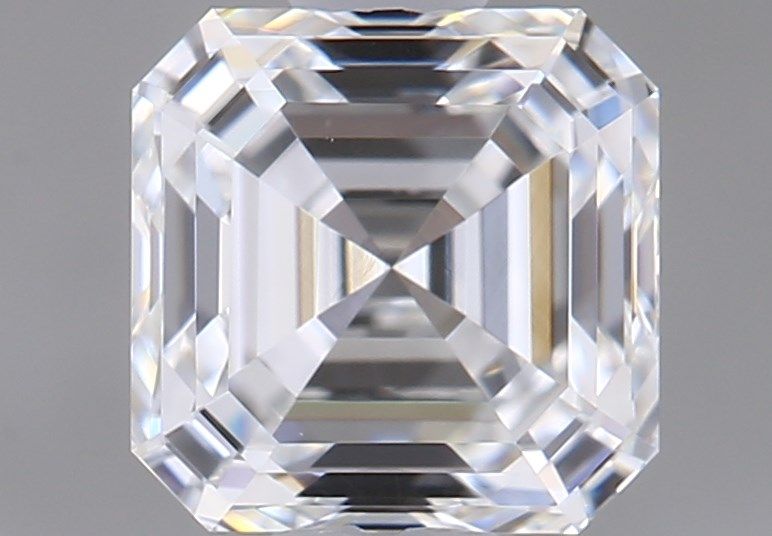 Prírodný diamant štvorcový...