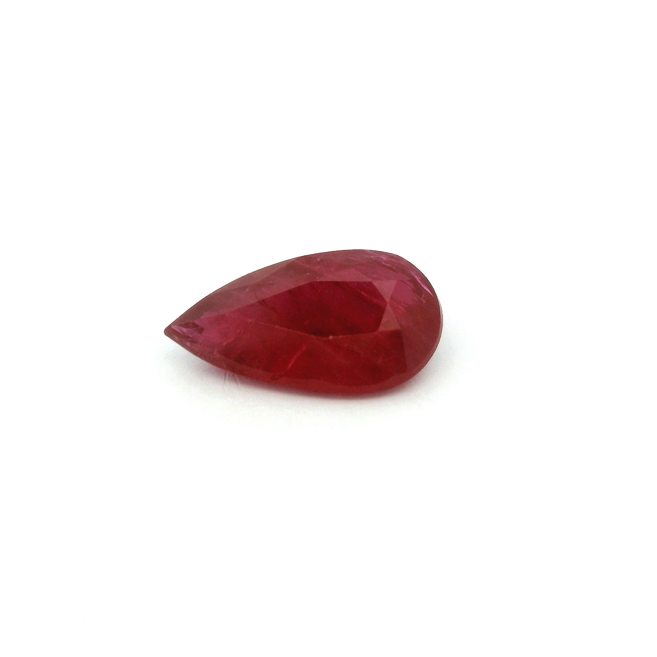 2 ct Pear ruby
