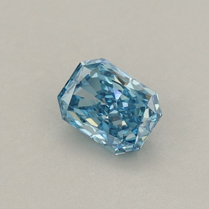 0.31 CT Fancy Vivid Blue RADIANT
