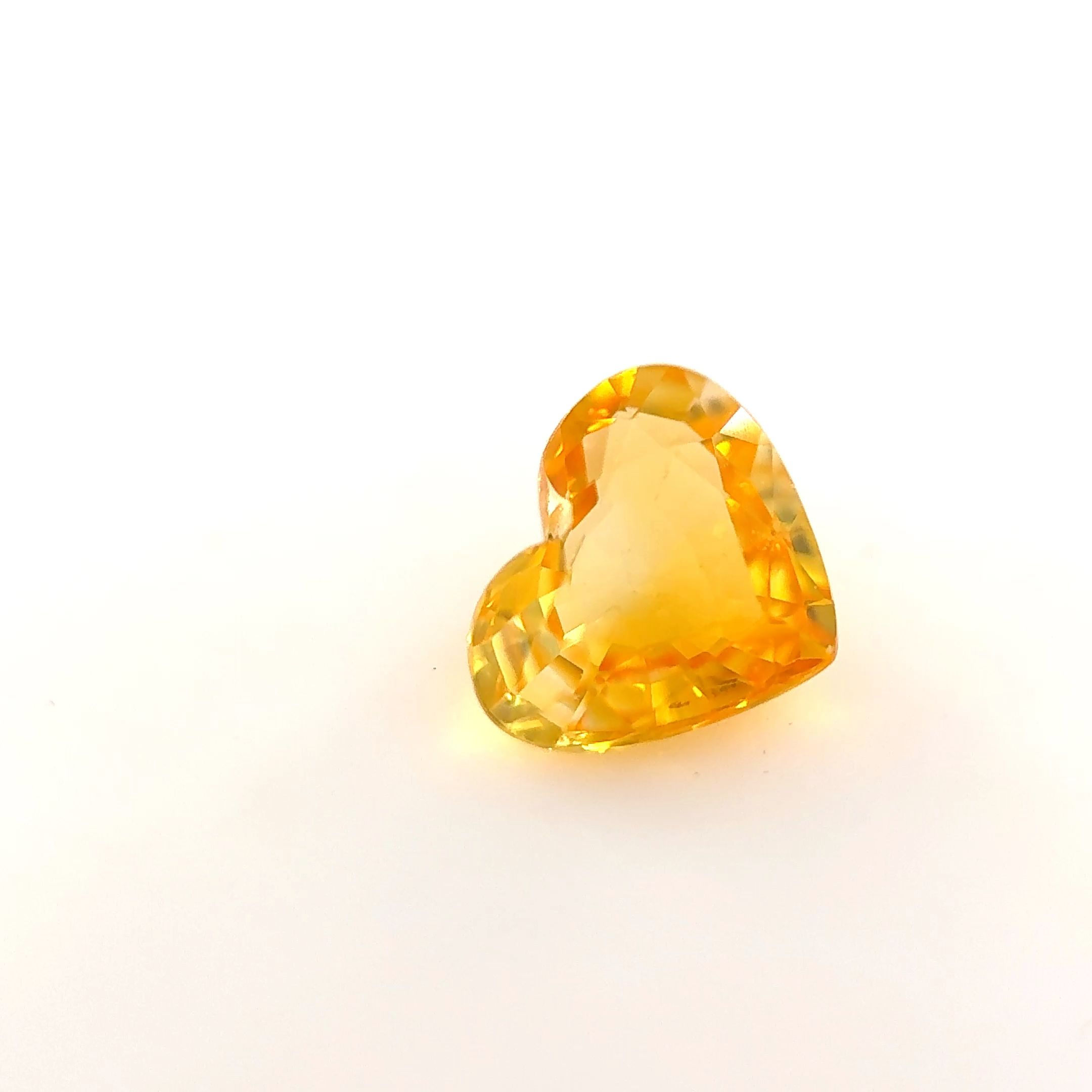 SAPPHIRE FACETED 0.61ct YELLOW Vivid Medium EC SRILANKA HEATED