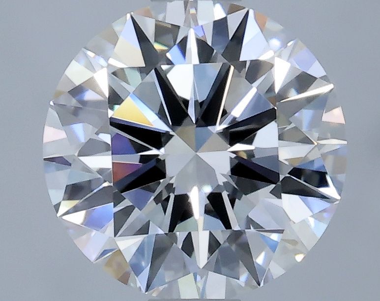 Prírodný diamant okrúhly...