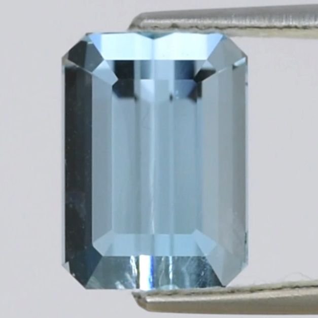 AQUAMARINE FACETED 4.59ct BLUE Blue EC MADAGASCAR NONE