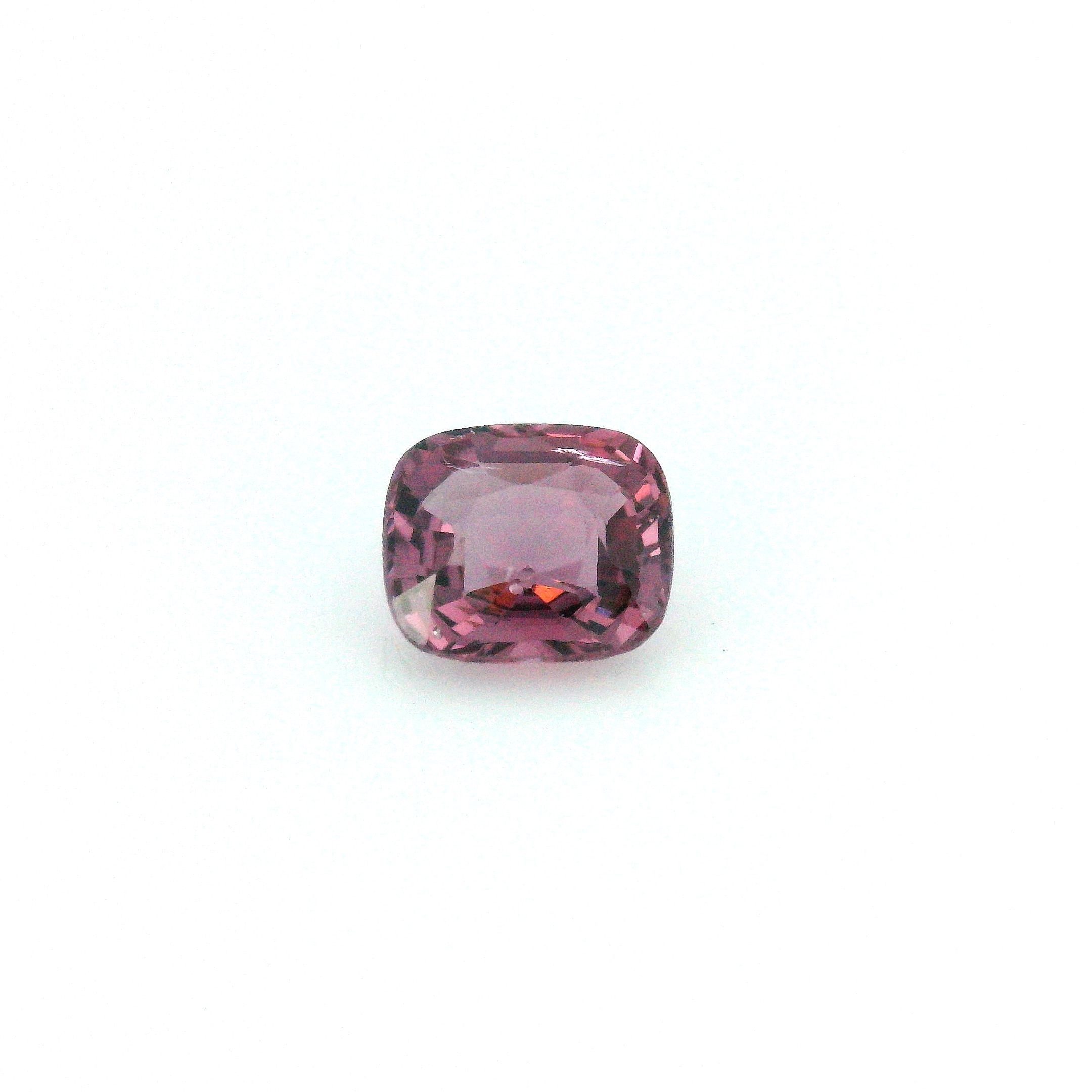 Spinel 1,20 ct, różowy, szlif cushion