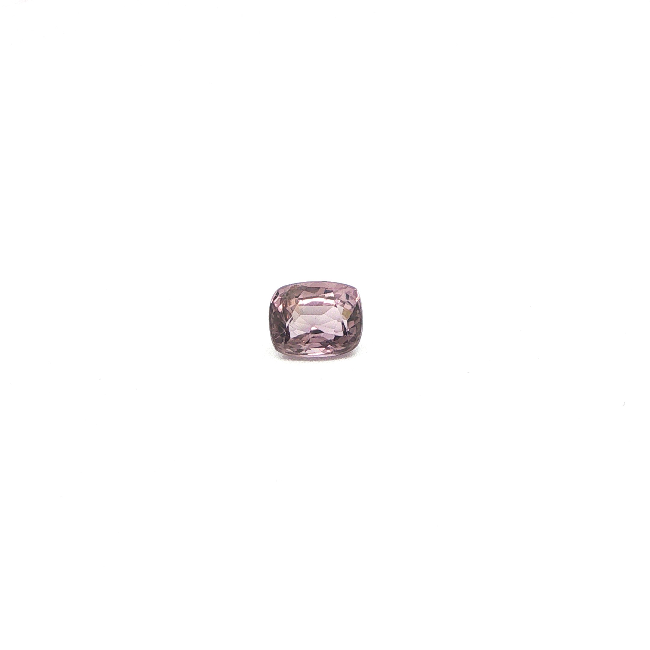 Spinel 1,41 ct, różowy, szlif cushion