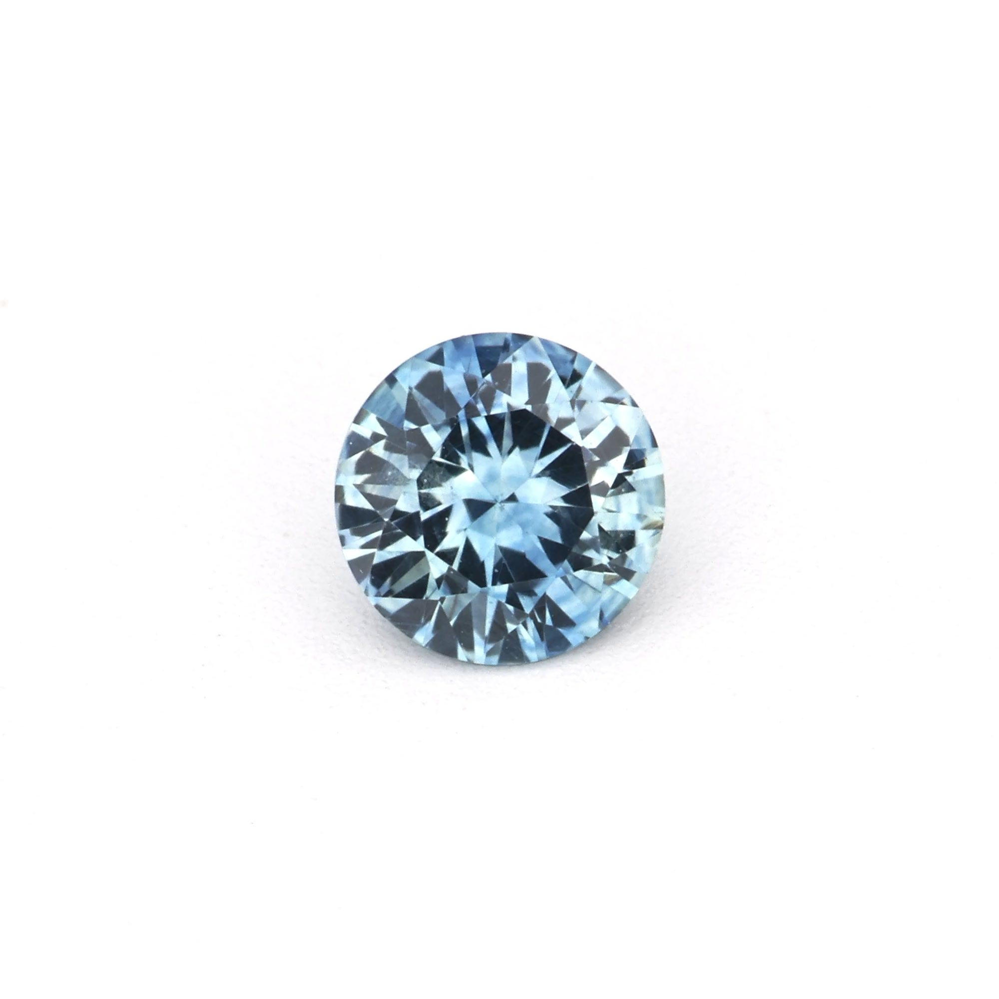 0.26 Carat Green Round Sapphire