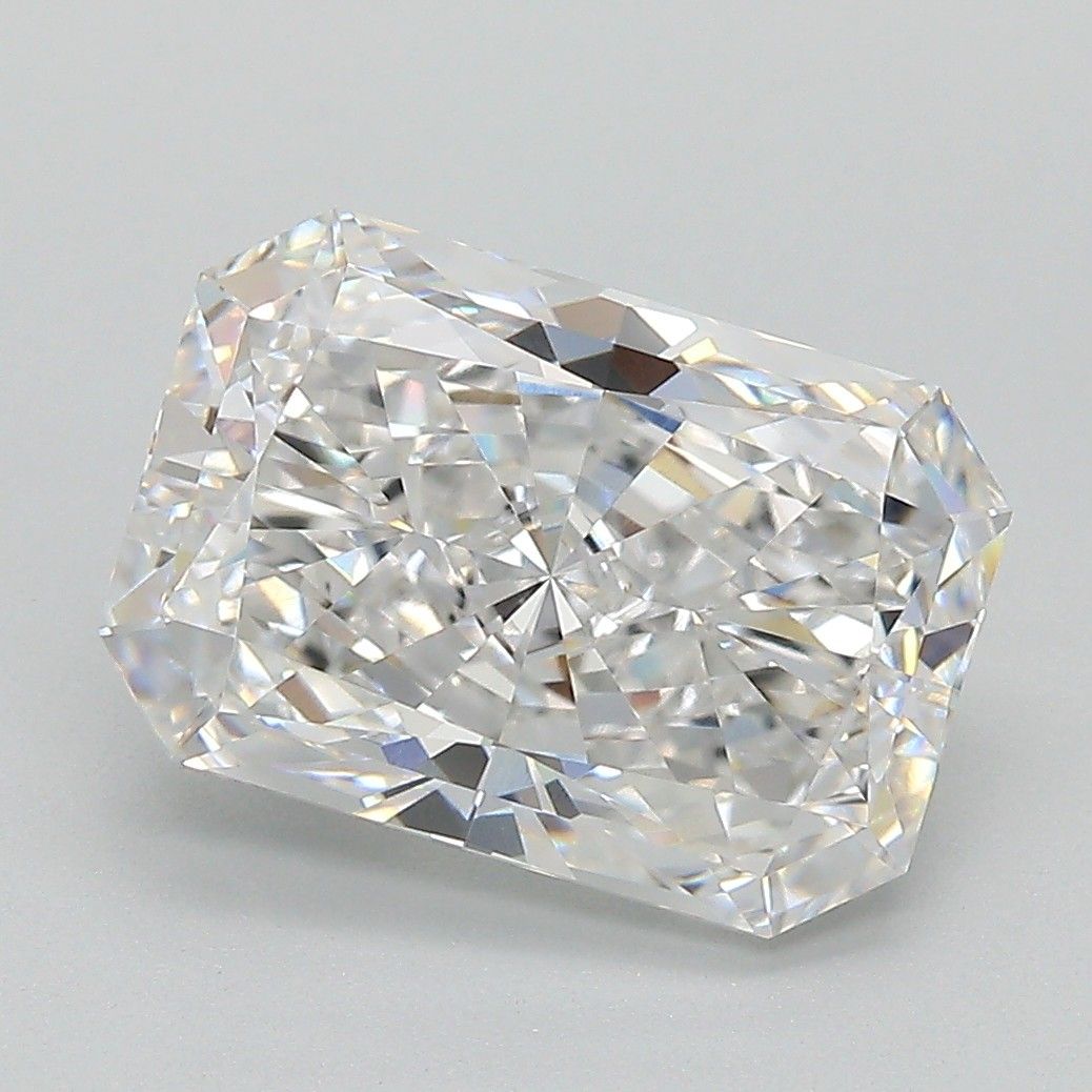 3.9 carat d VVS2 EX Cut IGI radiant diamond
