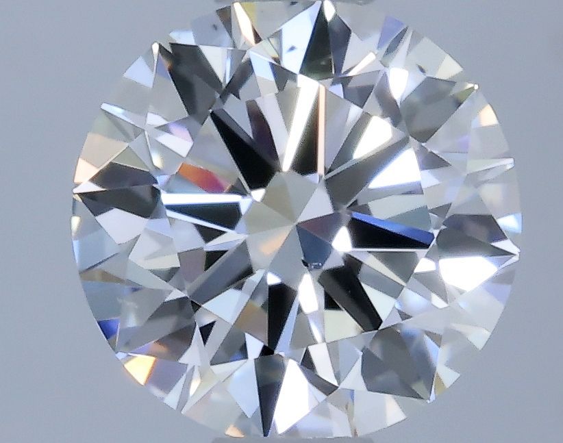 Prírodný diamant okrúhly...