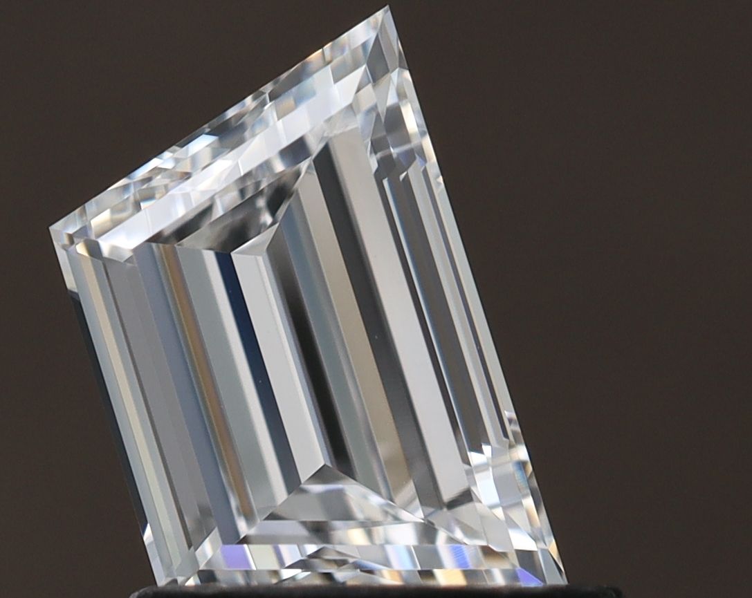 Prírodný diamant trapezoid,...